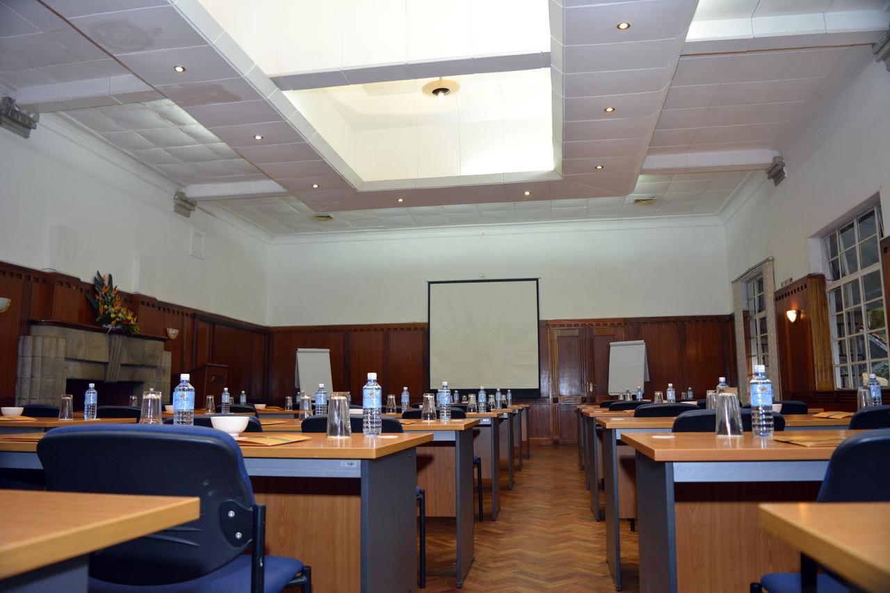 Outspan Hotel Nyeri Eksteriør billede
